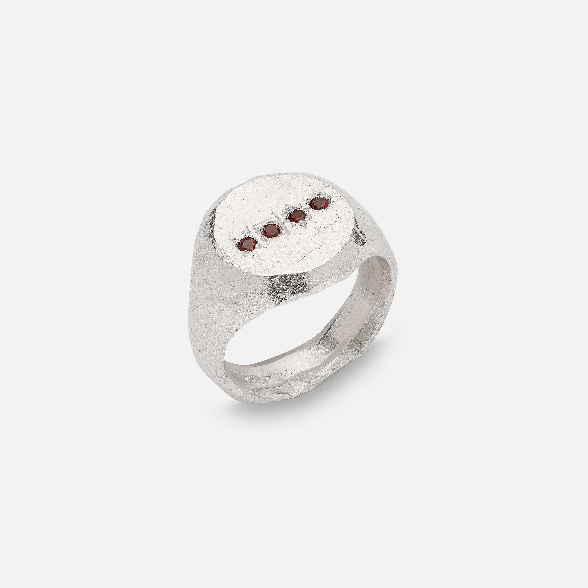 Round Mixed-set Garnet Signet