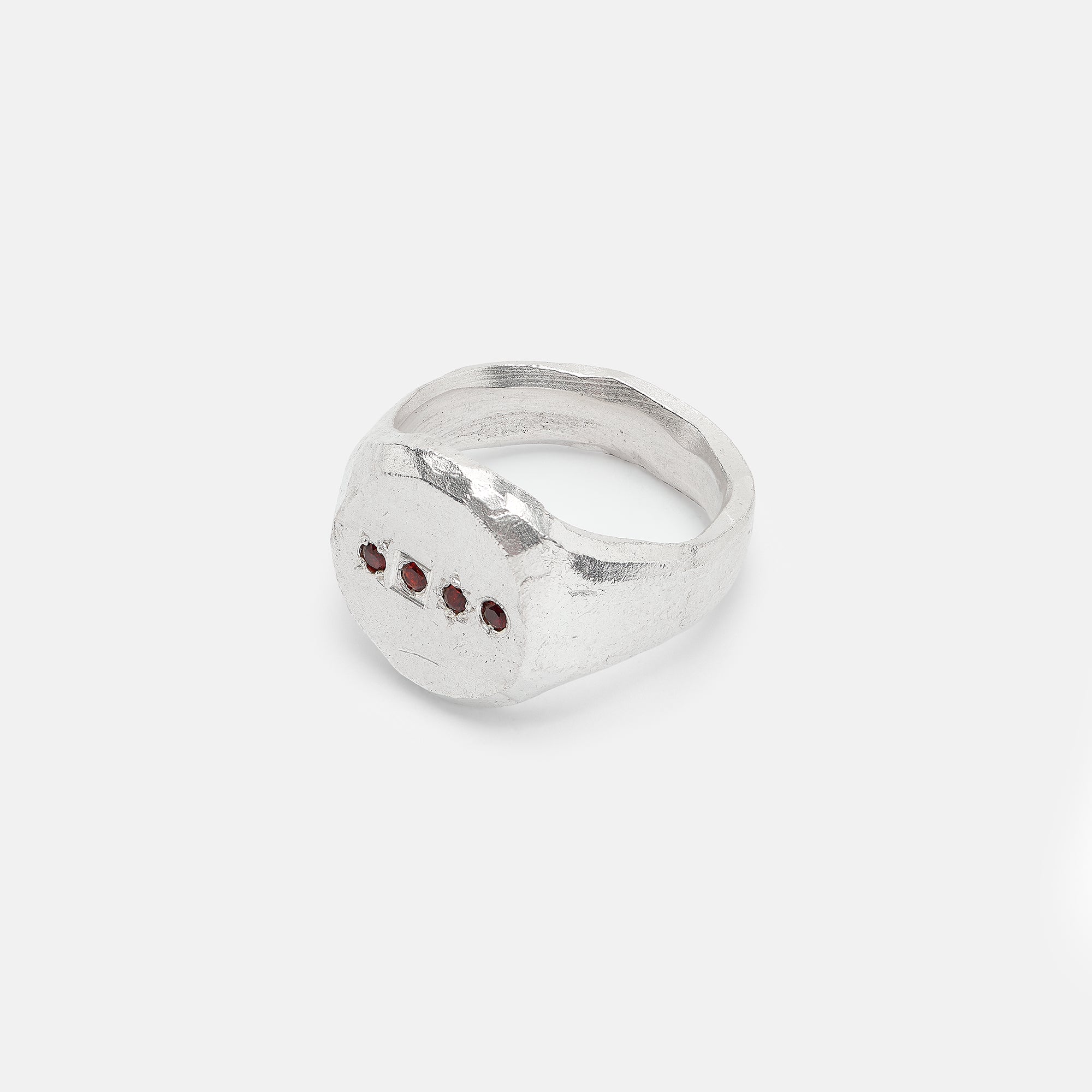 Round Mixed-set Garnet Signet
