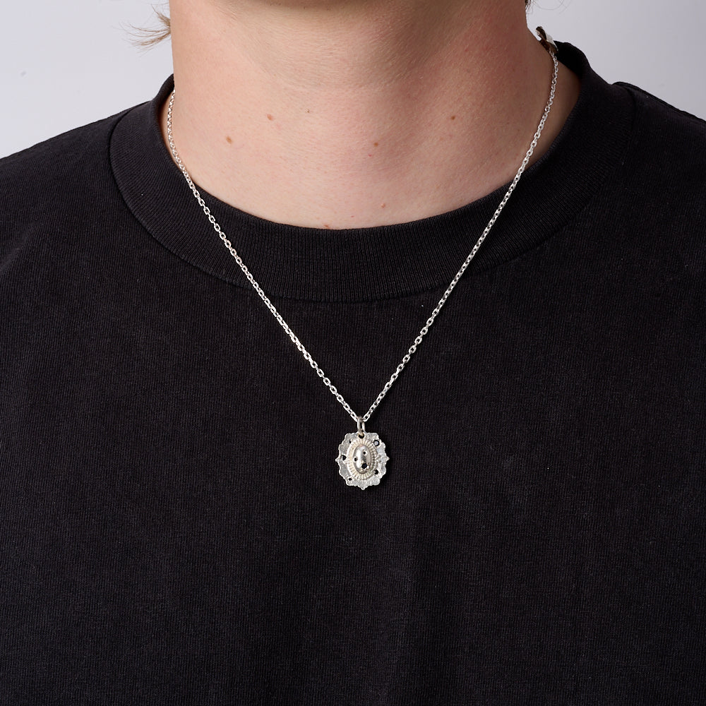 Peti Blue Sapphire Medallion Necklace