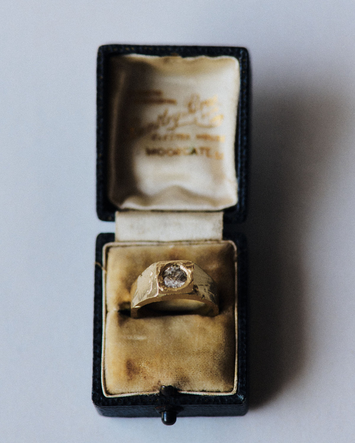 18k Old-Cut XL Diamond Signet