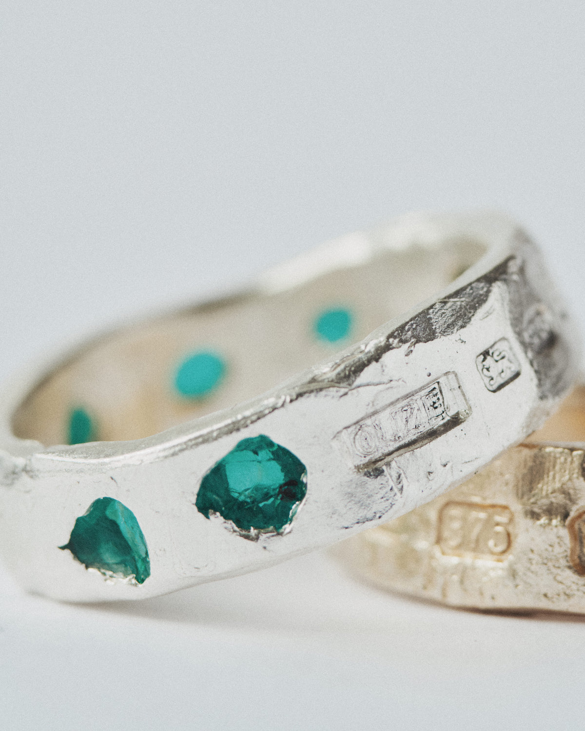 Raw Emerald Scatter Band