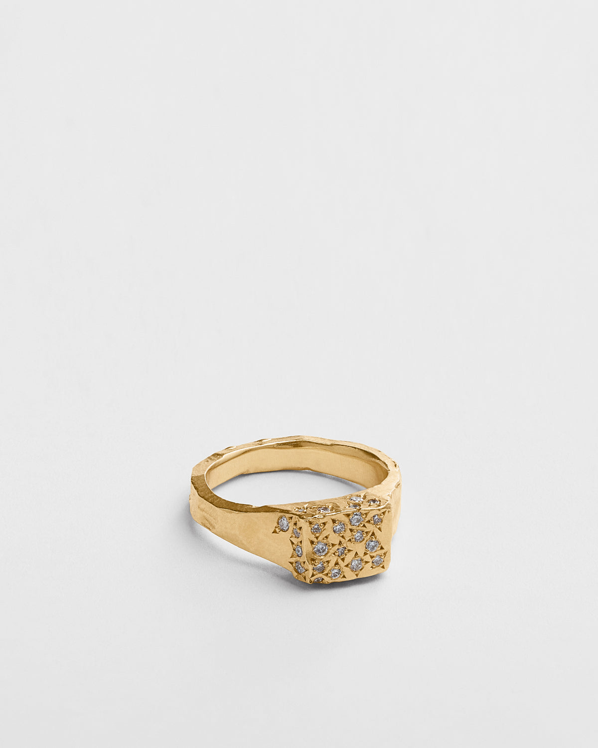 Diamond Pave Knuckle Signet in 18k Gold