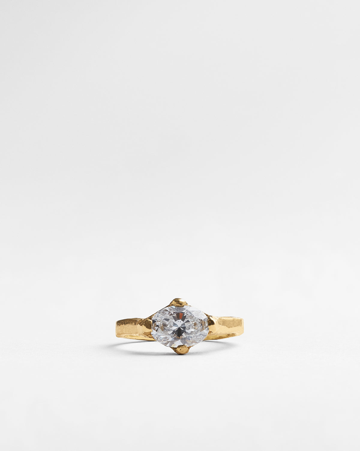 Oval 1.5ct Diamond Claw Ring