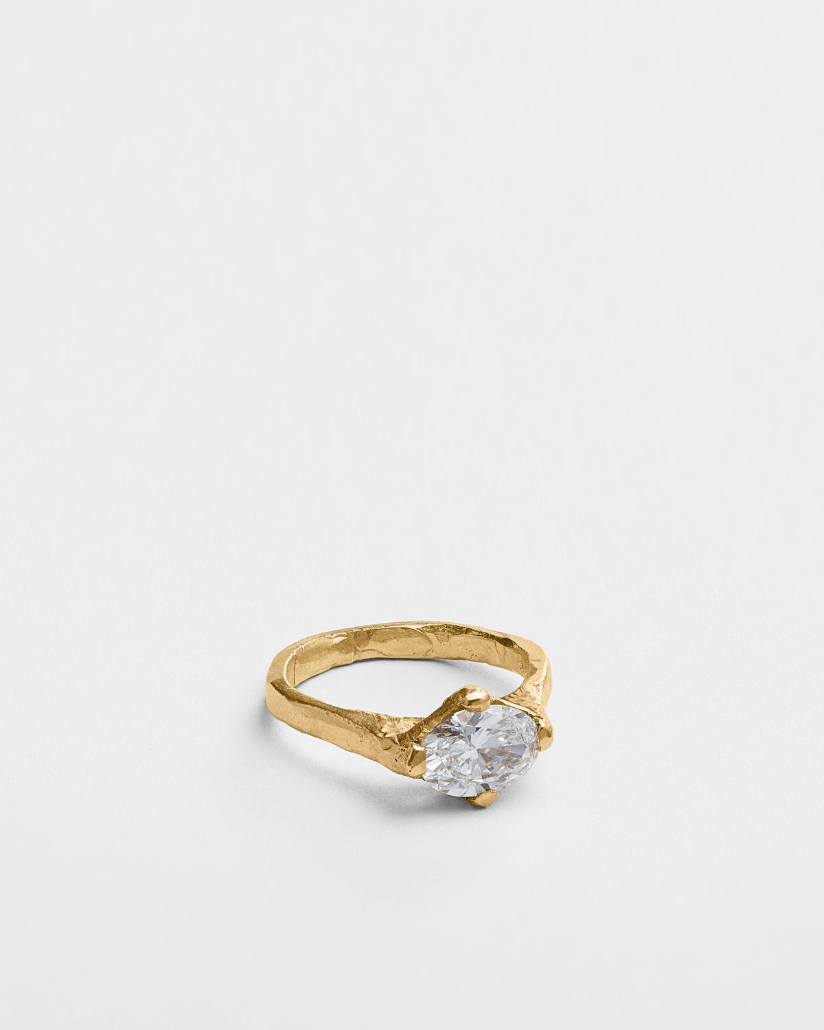 Oval 1.5ct Diamond Claw Ring