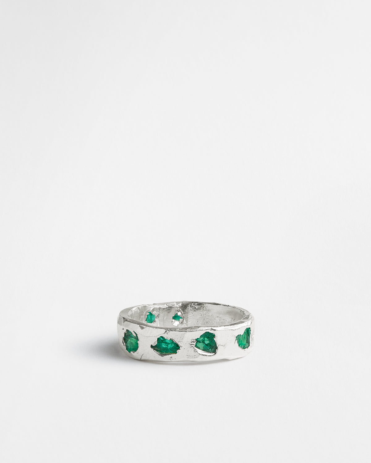 Raw Emerald Scatter Band
