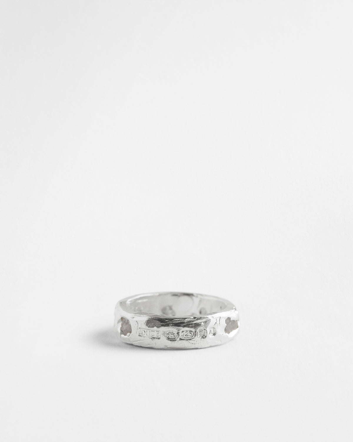 White Sapphire Scatter Band