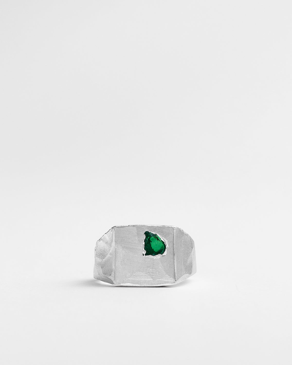 Raw Emerald Una Square Signet