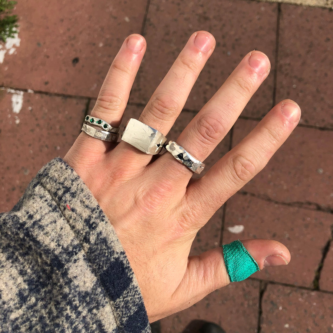 QUADRUPLE EMERALD RING